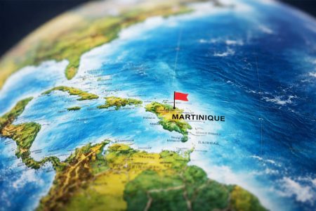 globe-caracteres-martinique-ocean-couleurs