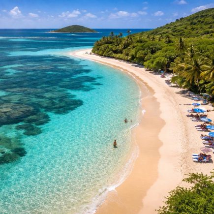 cap-chevalier-plage-eaux-turquoises