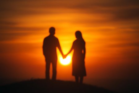 Les 7 Étapes des Flammes Jumelles : Comprendre votre Parcours